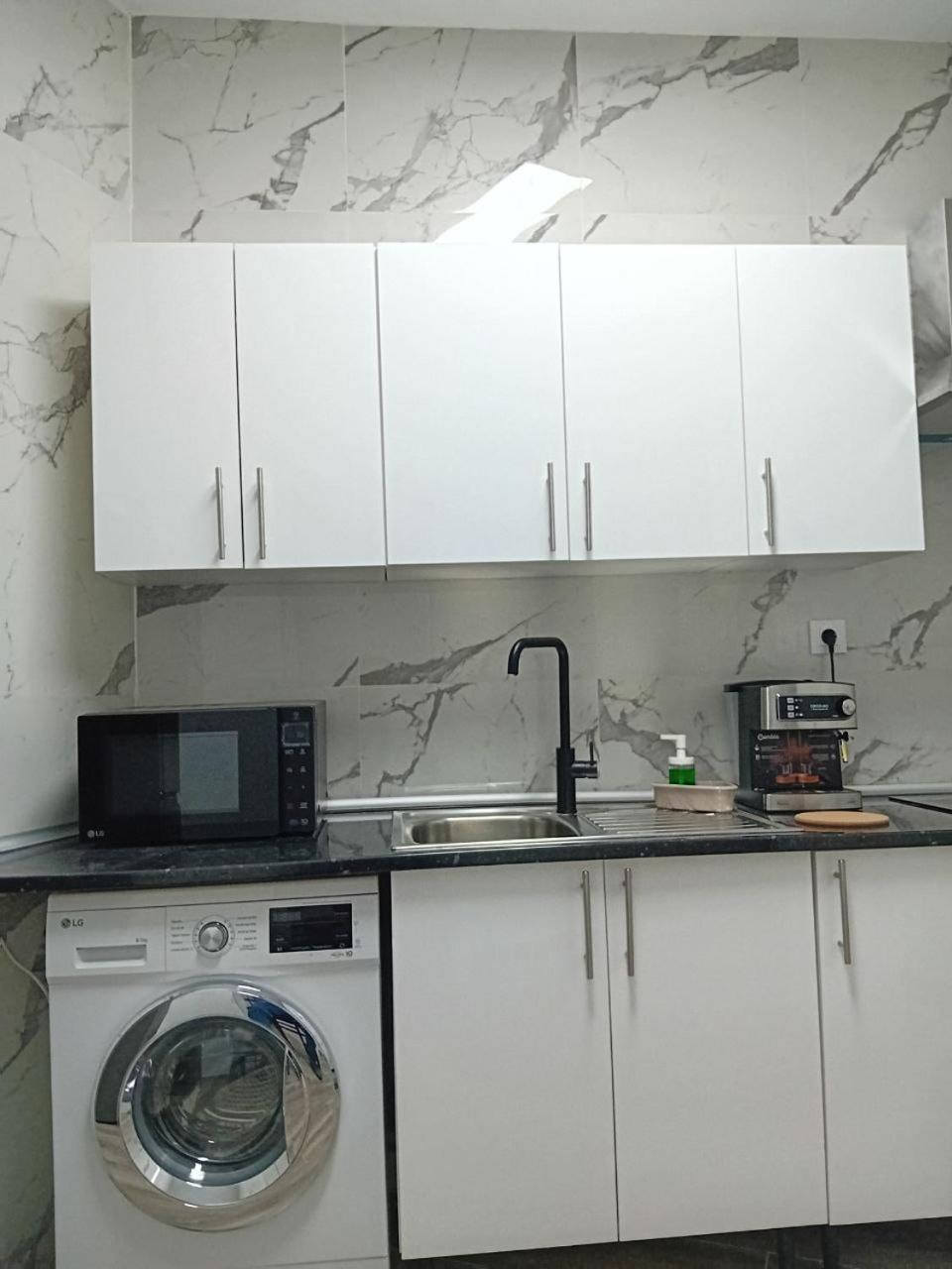 Smart Suite Madrid Eksteriør billede