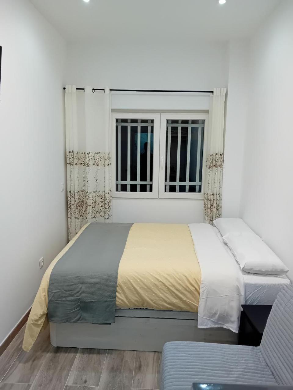Smart Suite Madrid Eksteriør billede